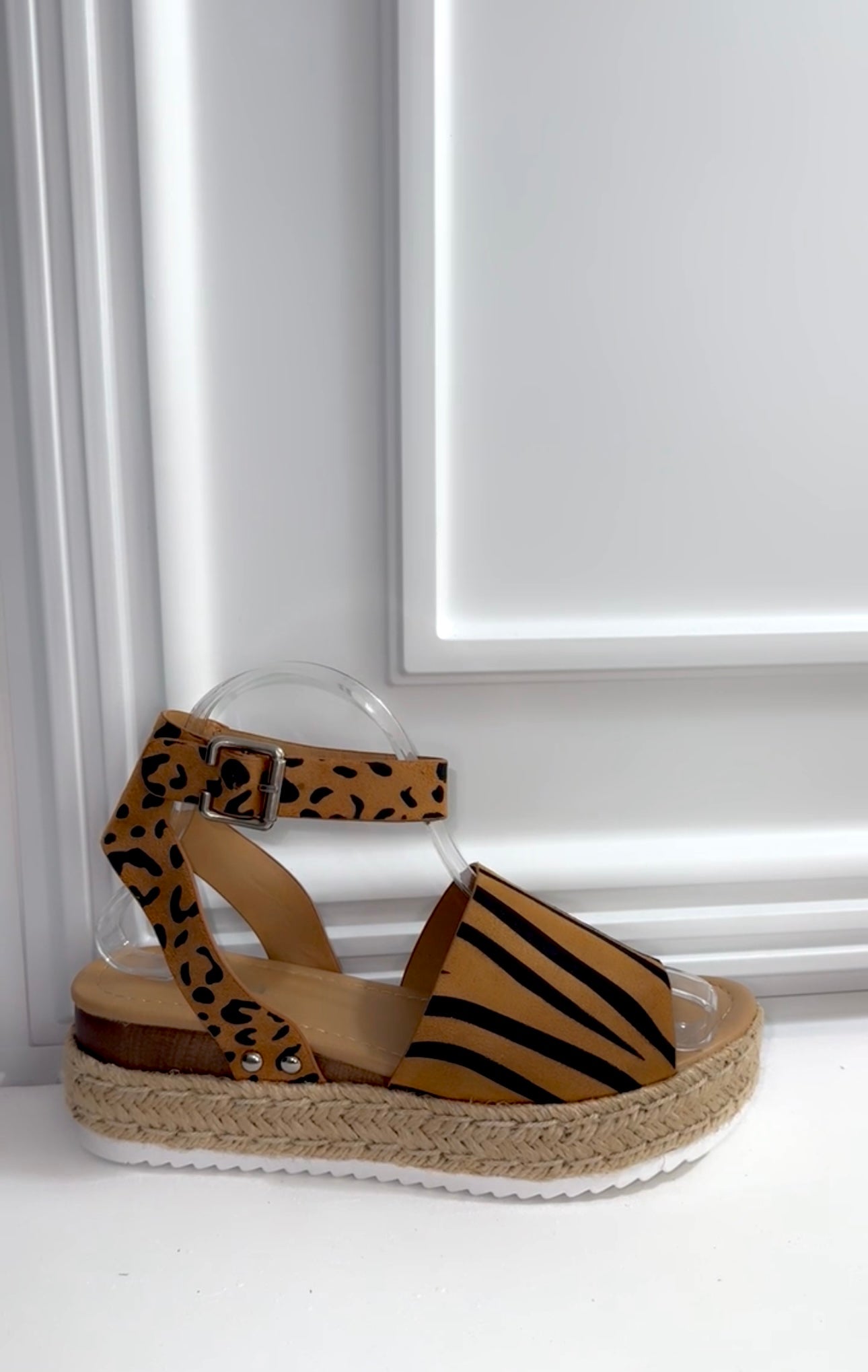 Zoey PlatForm Sandal