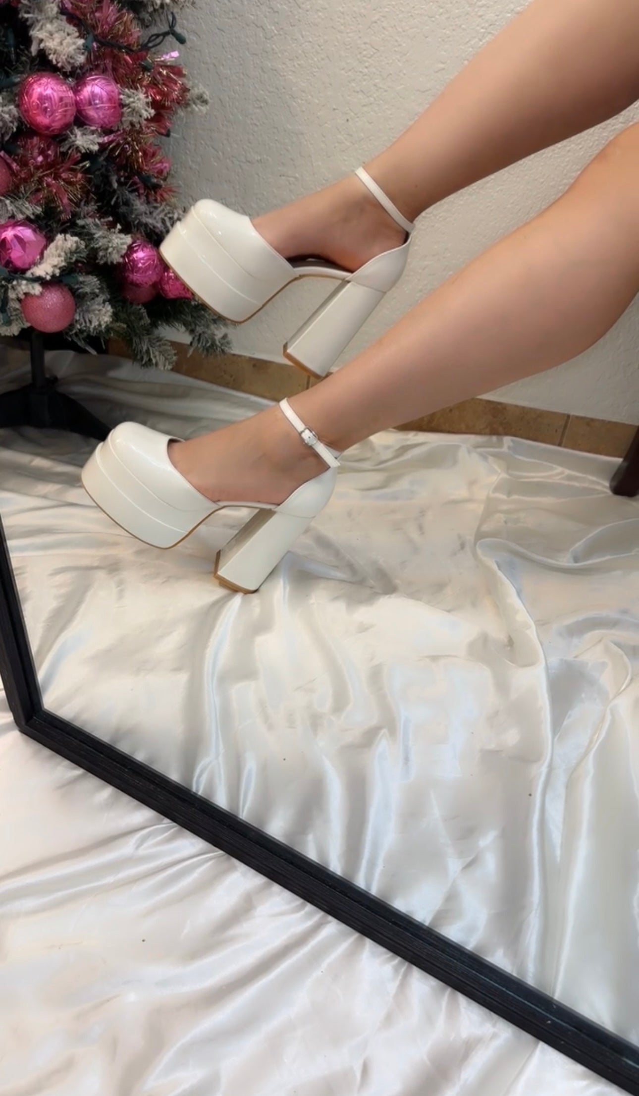 Ruby PlatForm Heel - (Wide Friendly)