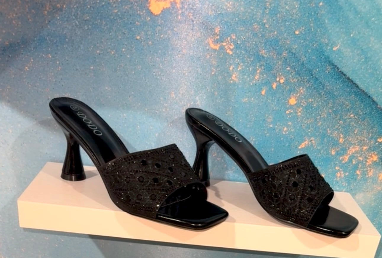 Eve Kitten Heel