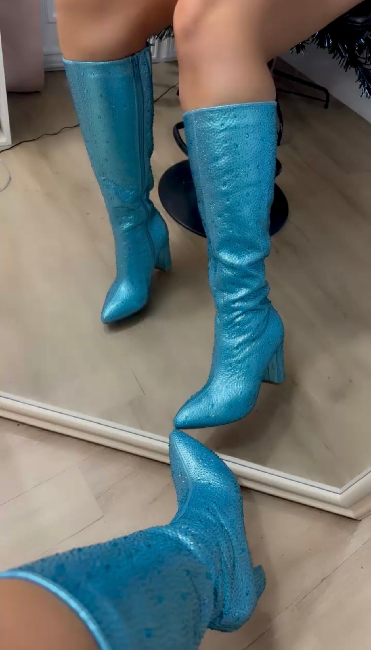 Azari RhineStone Boot